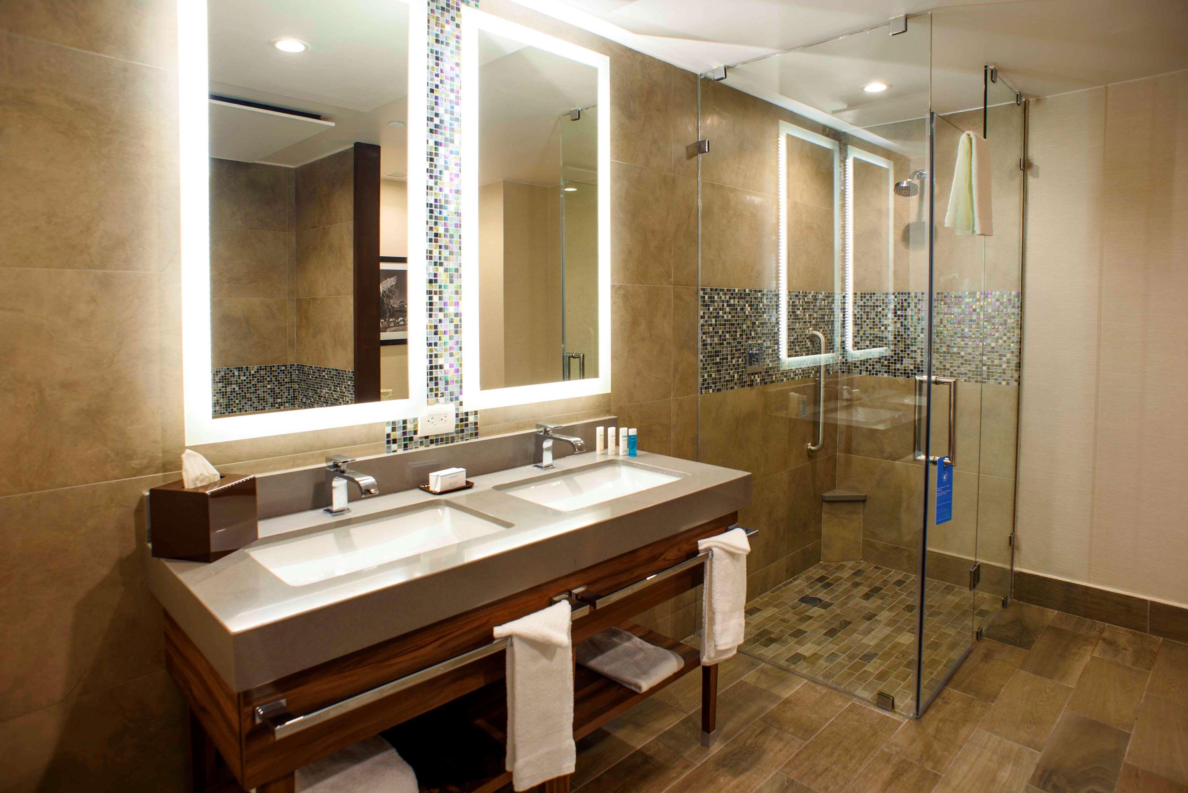 Hampton Inn Piedras Negras Eksteriør bilde