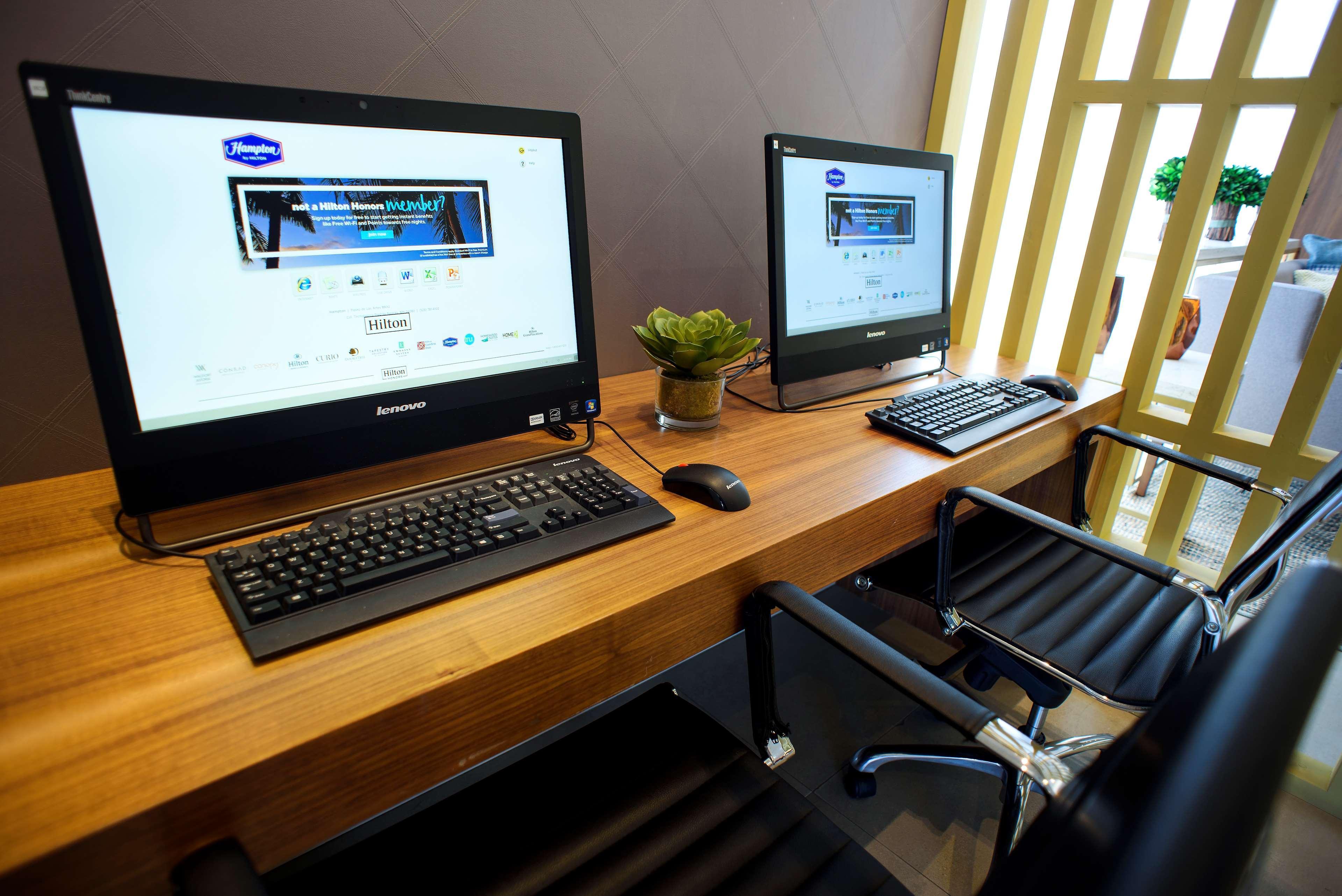 Hampton Inn Piedras Negras Eksteriør bilde
