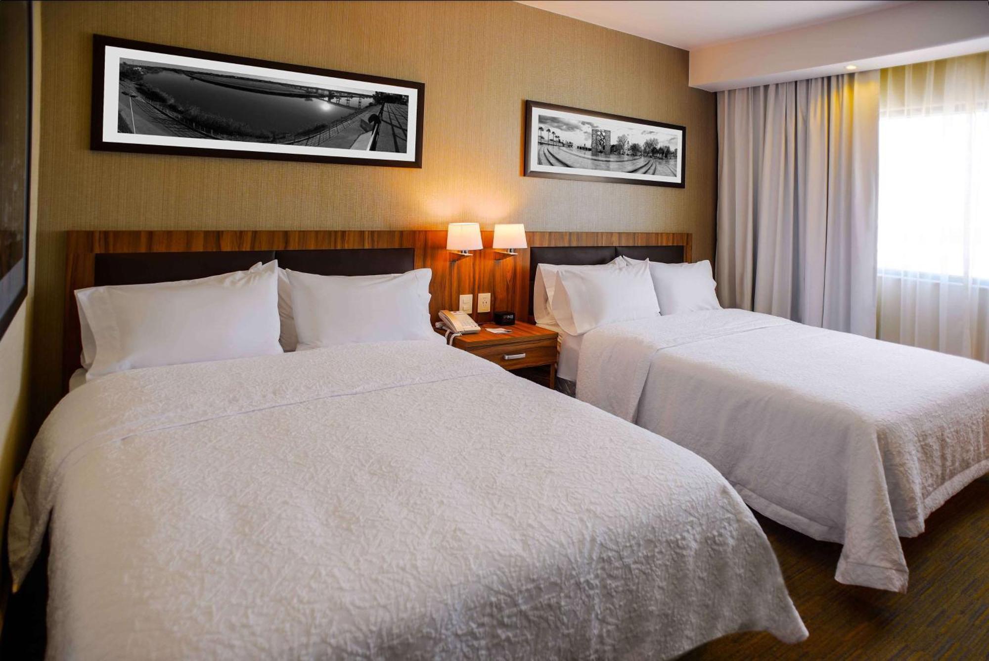 Hampton Inn Piedras Negras Eksteriør bilde
