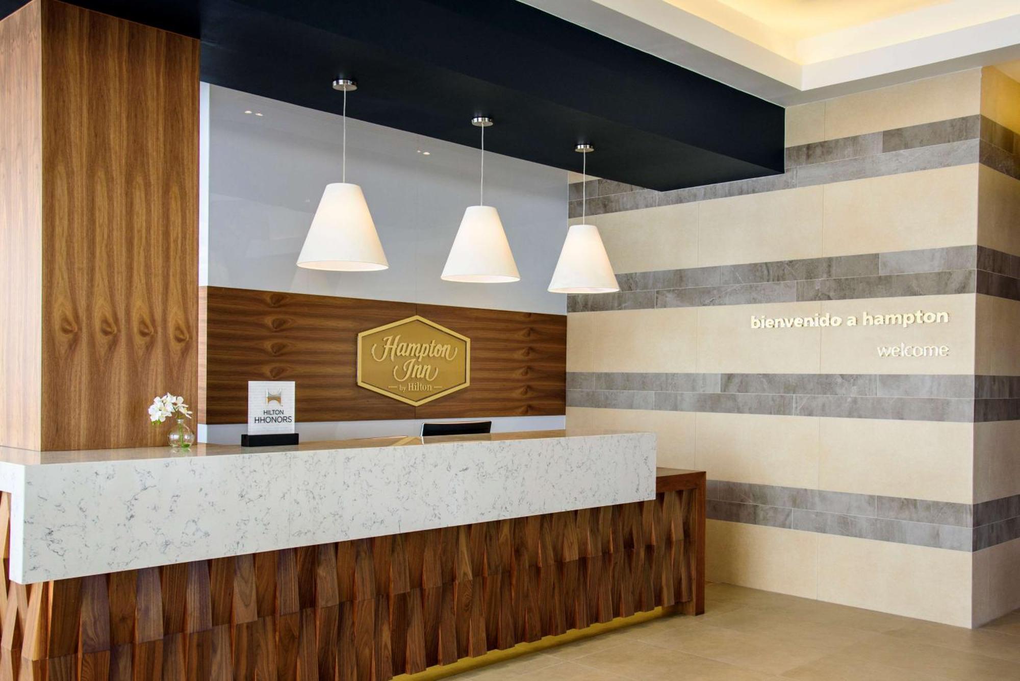Hampton Inn Piedras Negras Eksteriør bilde