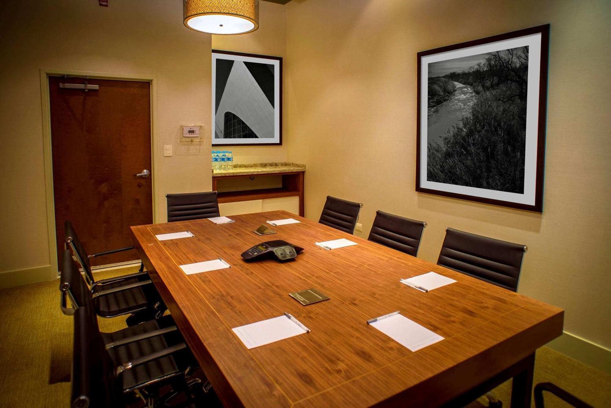 Hampton Inn Piedras Negras Eksteriør bilde